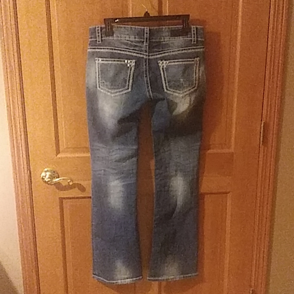 Jeans - Picture 2 of 2